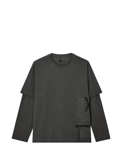 Izzue Layered-sleeve Zip-pocket T-shirt In Black