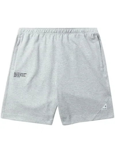 Izzue Logo-appliqué Track Shorts In 灰色