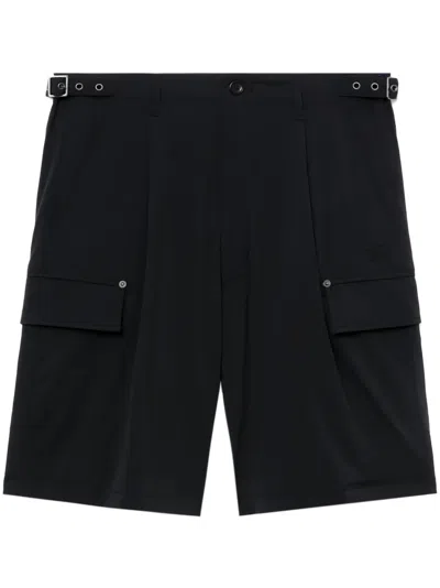 Izzue Logo-embroidered Cargo Shorts In Black