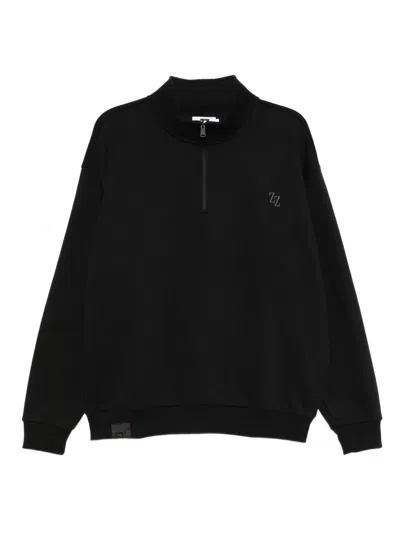 Izzue Logo Embroidered Sweaters In Black