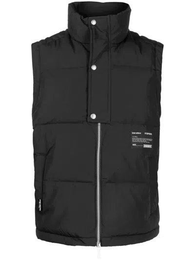 Izzue Logo-patch Quilted Down Gilet In Black