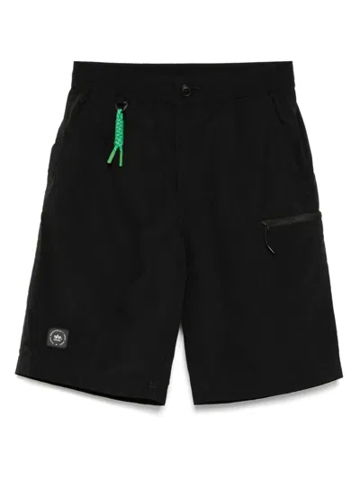 Izzue Logo Patch Shorts In Black