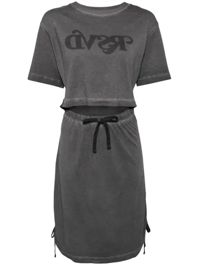 Izzue Logo-print Short-sleeved Dress In Grey