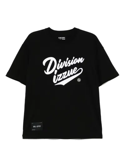 Izzue Logo-printed T-shirt In Black