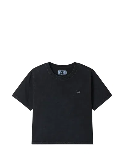 Izzue Logo T-shirt In Black