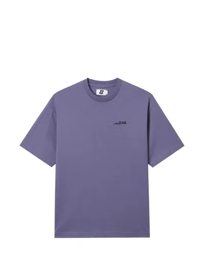 Izzue Logo-print T-shirt In Purple