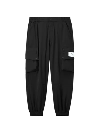 Izzue Multi-pocket Cargo Pants In Black