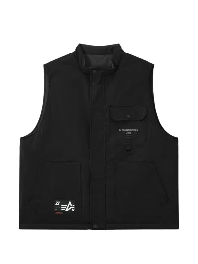 Izzue Quilted Gilet In Black