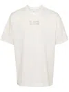 Izzue Slogan Print T-shirt In Neutrals