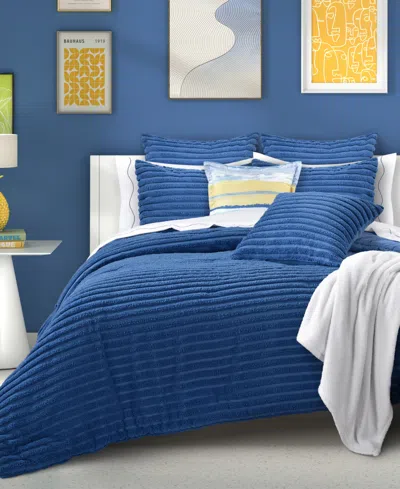 J By J Queen Bold Darby 3-pc. Comforter Set, Full/queen