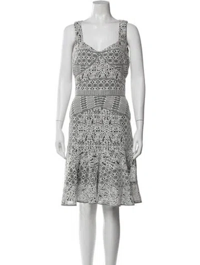 Pre-owned J Mendel Silk Knee-length Dress In White