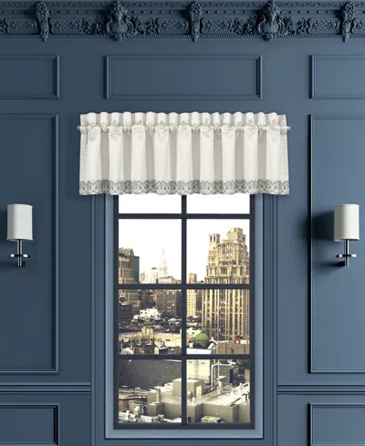 J Queen New York Adagio Straight Window Valance, 18.25" X 88" In Sterling