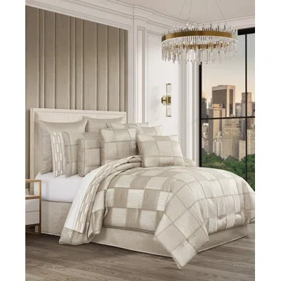 J Queen New York Brando - 4pc. Comforter Set In Charcoal