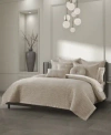 J Queen New York Brilliance Quilt Sets In Pebble