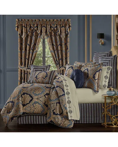 J Queen New York J. Queen New York Five Queens Court Bristol Comforter Set In Animal Print