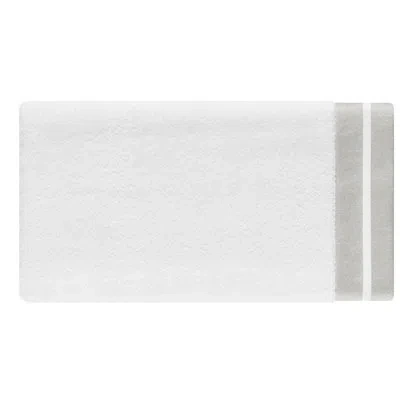 J Queen New York Lenore - Towel Bath Towel In Silver