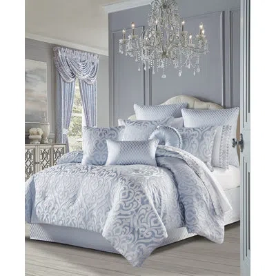 J Queen New York Liana 4pc. Comforter Set In Powder Blue;powder Blue