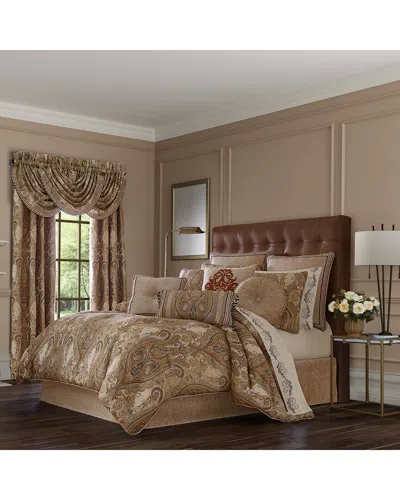 J Queen New York J. Queen New York Luciana Comforter Set In Brown