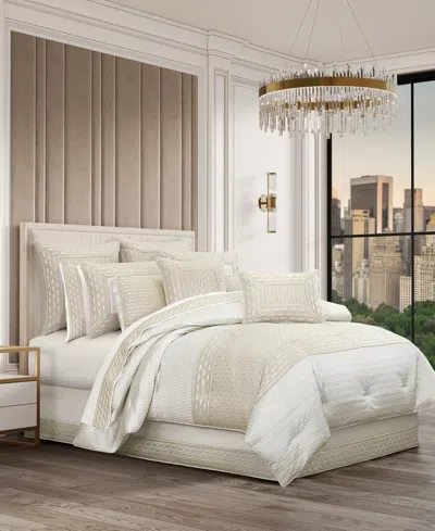 J Queen New York Metropolitan 4 Piece Comforter Set, King In Ivory