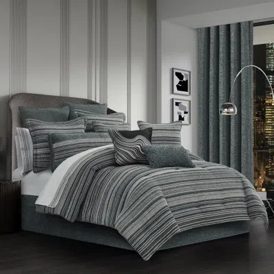J Queen New York Parallel 4pc. Comforter Set Slate