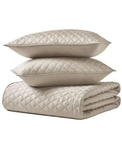 J Queen New York Premier Sateen Quilt Set - Almond