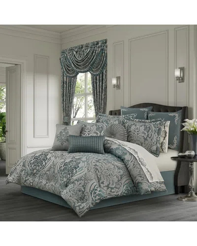 J Queen New York J. Queen New York Renata Comforter Set In Gray