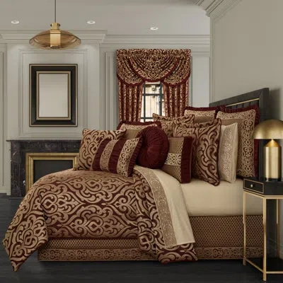 J Queen New York Renzo Comforter Set In Crimson