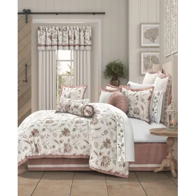 J Queen New York Santa Rosa Comforter Set In Linen