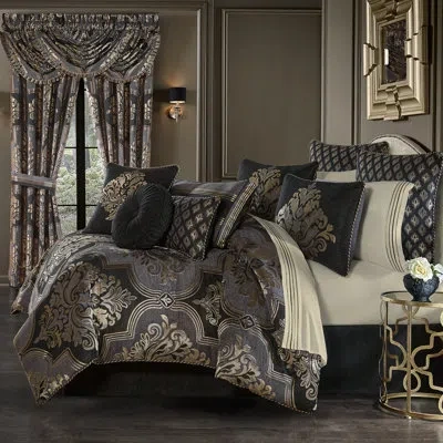 J Queen New York Savoy 4pc. Comforter Set In Pewter