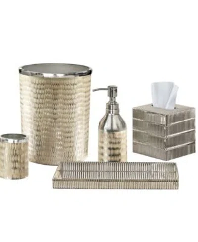 J Queen New York J. Queen New York Tanna Bath Accessories In Silver