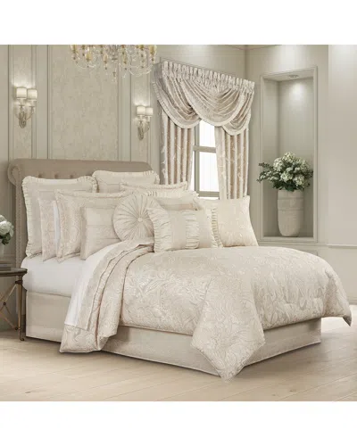 J QUEEN NEW YORK J. QUEEN NEW YORK VILLANOVA COMFORTER SET