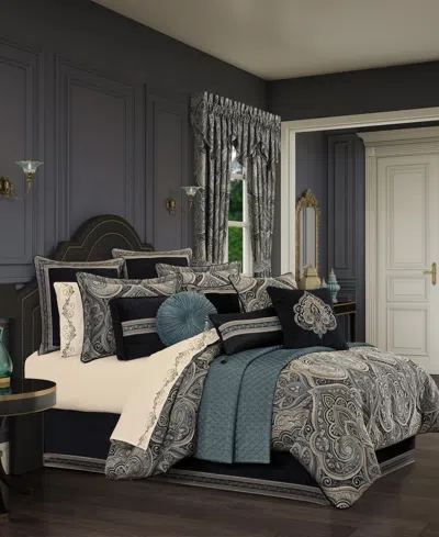 J Queen New York Vincenzo 4pc. Comforter Set, California King In Glacier