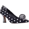 J. Reneé Karali Pump In Black/white