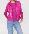 J. SOCIETY ZIP UP PUFFER VEST IN HOT PINK