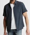 Jachs New York Poly Spandex Short Sleeve Tech Shirt In Jet Black Poly Print In Blue