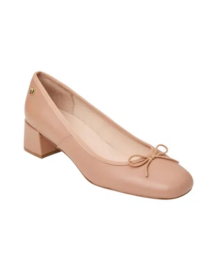 JACK ROGERS WOMEN'S MADDY PUMP IN CAFÉ AU LAIT