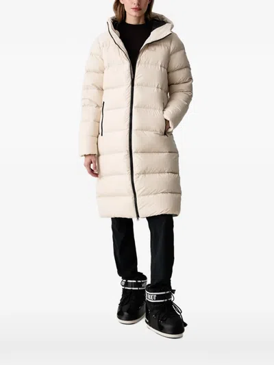 Jack Wolfskin Frozen Palace Quilted Hooded Coat In Neutrals