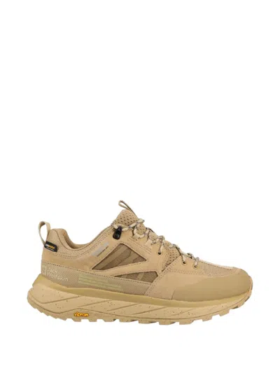 Jack Wolfskin Terraquest Mesh Panelled Sneakers In Brown
