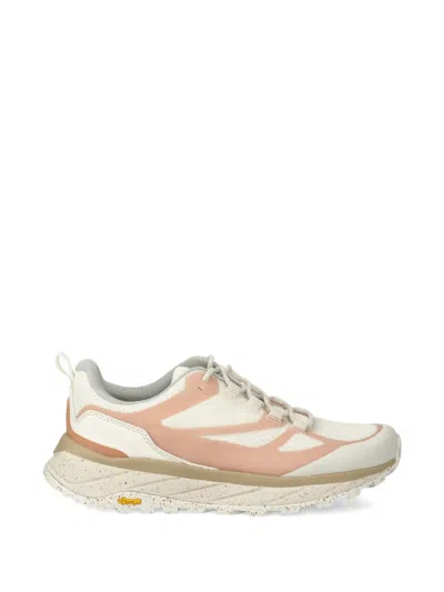 Jack Wolfskin Terraventure Rose Appliqué Trainers In Neutral