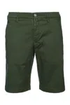 Jacob Cohen Green Solid Shorts In Green