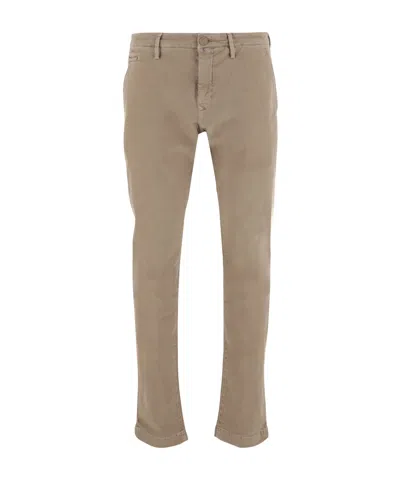 Jacob Cohen Bobby Chinos In Brown