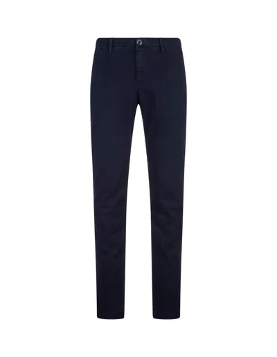 JACOB COHEN BOBBY SLIM FIT TROUSERS IN NIGHT BLUE GARMENT-DYE TWILL