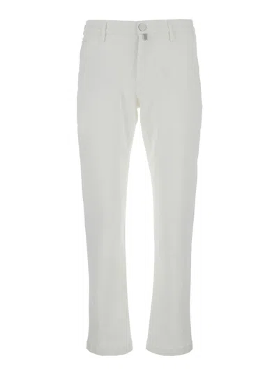 JACOB COHEN 'BOBBY' SLIM WHITE PANTS WITH LOGO PATCH IN COTTON MAN