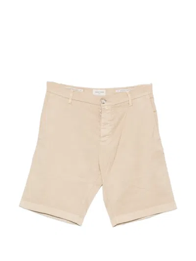 Jacob Cohen Logo-patch Shorts In Neutral