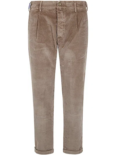 JACOB COHEN PLEAT-DETAILED TROUSERS
