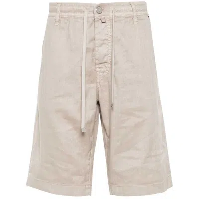 Jacob Cohen Logo-patch Shorts In Beige