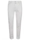 Jacob Cohen Slim Crop Carrot Trousers With Back Pockets In White