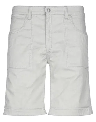 Jacob Cohёn Man Shorts & Bermuda Shorts Light Grey Size 31 Cotton, Elastane