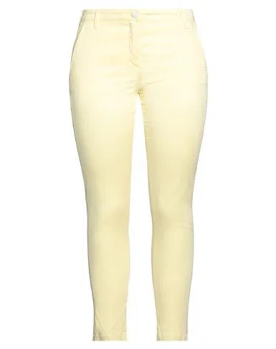 Jacob Cohёn Woman Pants Yellow Size 30 Lyocell, Cotton, Elastane