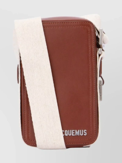 Jacquemus Adjustable Strap Contrast Stitching Shoulder Bag In White